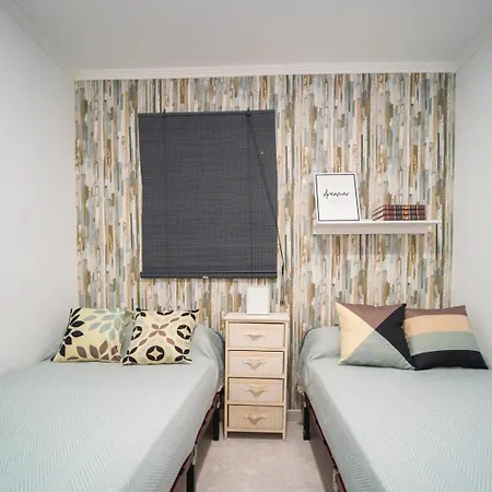 Urban Retreat Spacious Comfort Near Apartment